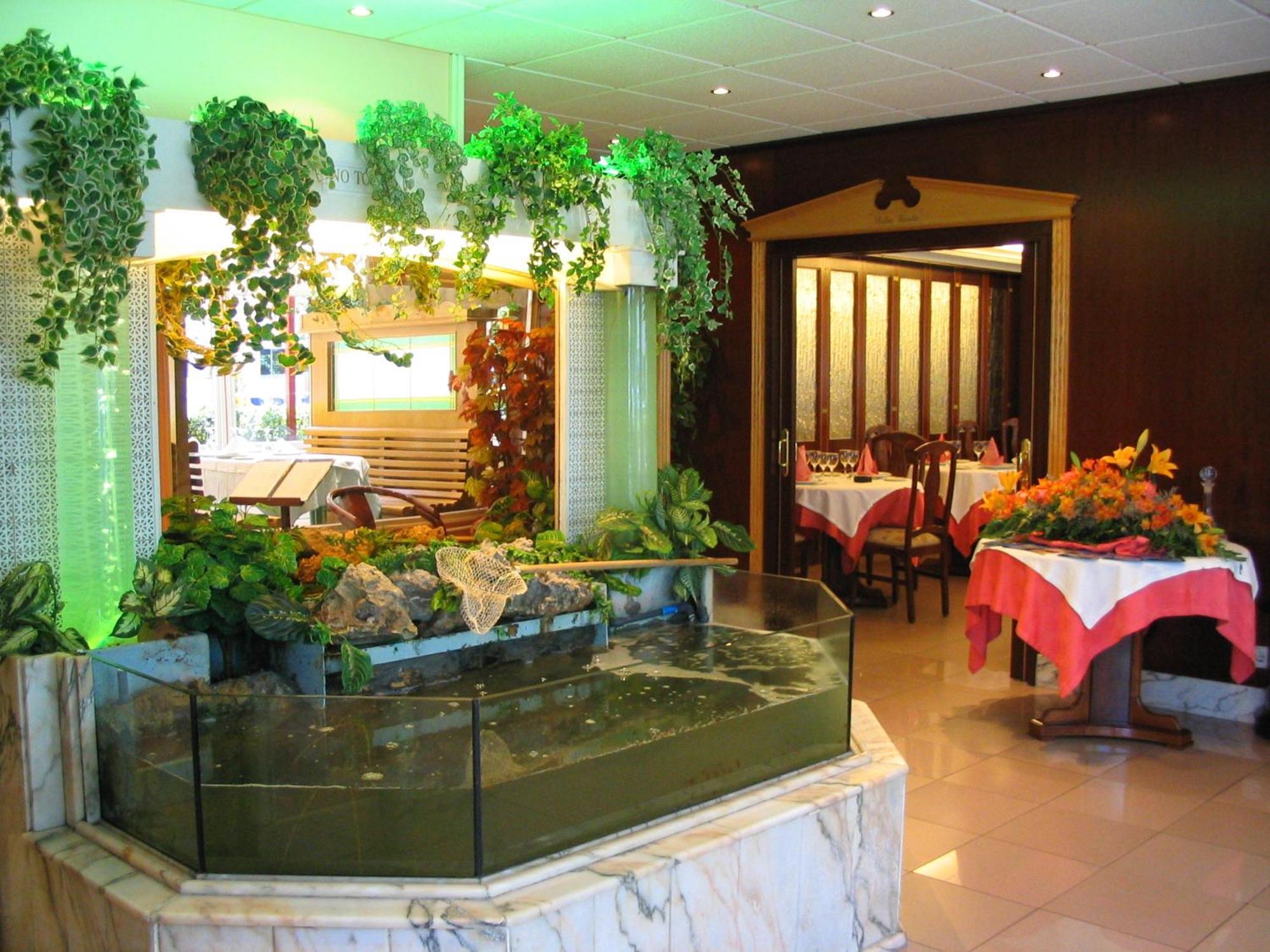 Hotel Isabel Isla Plana Restaurant bilde
